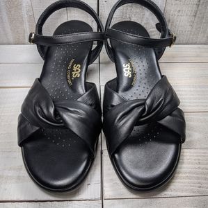 SAS Tripad Comfort Black Leather Sandals Heels